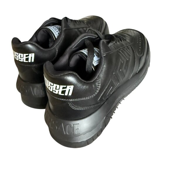 Versace 1008124, Mens Greca Black Leather Low Top Logo Sneakers EU 40, 45.5, 46 - Picture 12 of 13